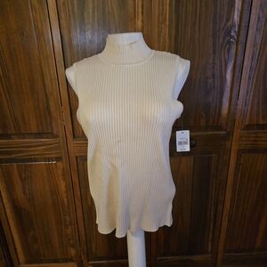 Sleeveless Cream Ribbed Top